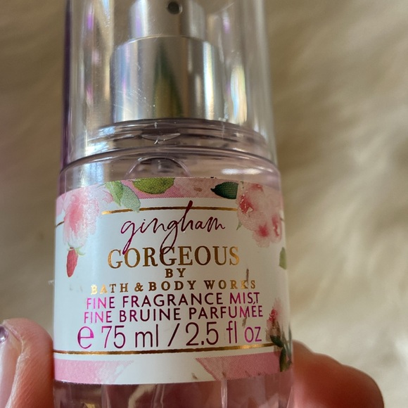 Bath & Body Worke Dark kiss & gingham gorgeous mini body spray set - Picture 4 of 4